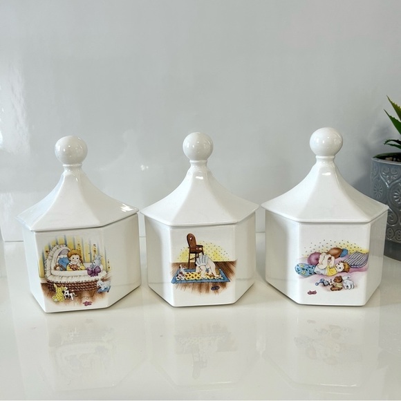 Set of 3 Vintage 1980 Octagon shape canister jars with lids - Picture 2 of 7